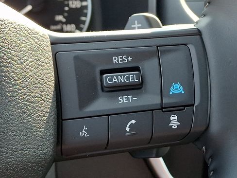 Used 2026 Nissan Rogue Dark Armor AWD/4WD image 23