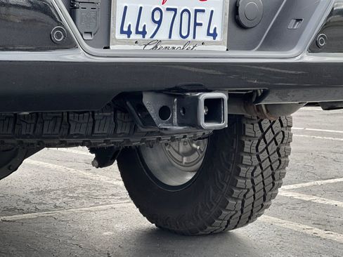 Certified 2025 Chevrolet Silverado 1500 ZR2 w/ Technology Package image 59