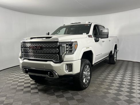 Used 2023 GMC Sierra 3500 Denali w/ Denali Ultimate Package image 8