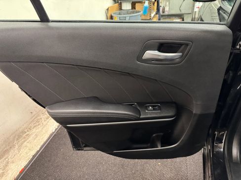 Used 2023 Dodge Charger SXT image 16