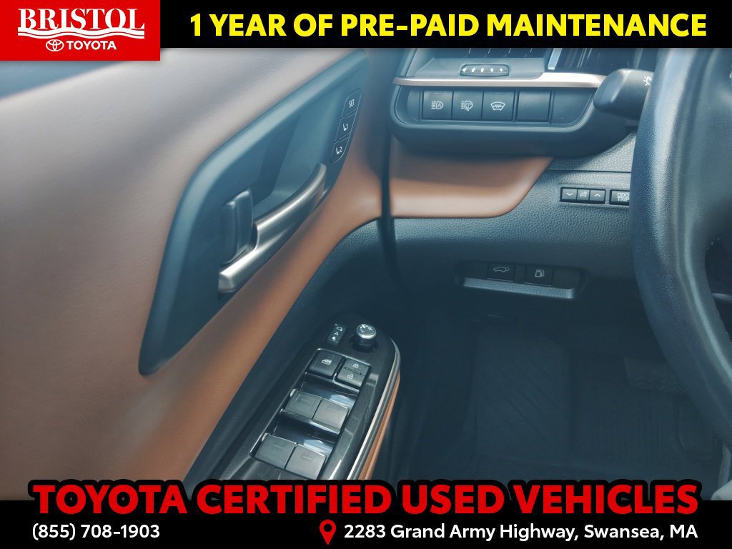 Certified 2025 Toyota Crown Signia w/ Advanced Technology Package AWD/4WD image 23