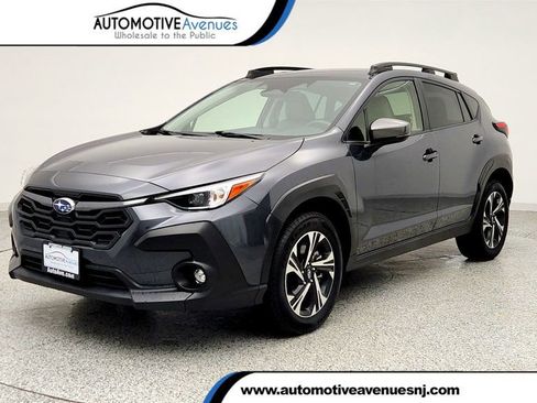 Used 2024 Subaru Crosstrek 2.0i Premium image 1