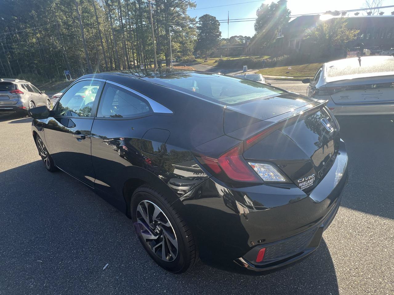 Used 2018 Honda Civic LX image 4