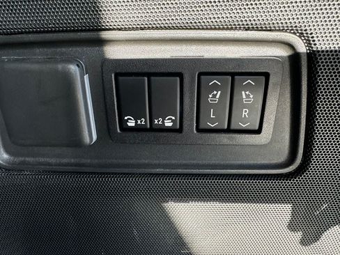 Used 2023 Cadillac Escalade V w/ LPO, ONYX Package AWD/4WD image 11