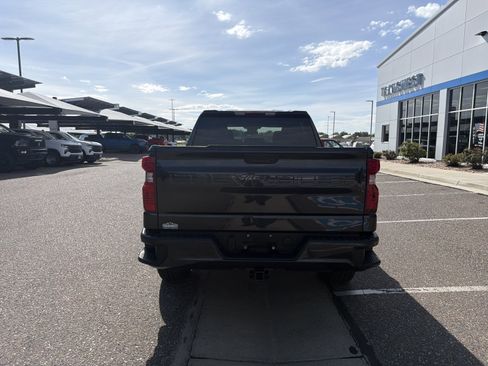 Used 2023 Chevrolet Silverado 1500 Custom w/ LPO, Dark Essentials Package AWD/4WD image 4