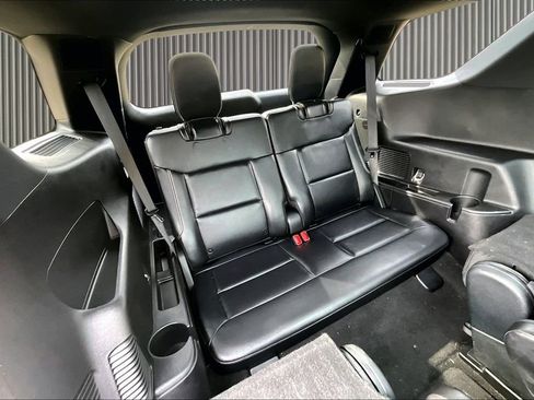 Used 2020 Ford Explorer ST w/ Premium Technology Package image 29