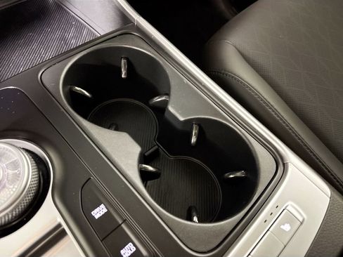 Certified 2025 Kia Carnival LXS image 16