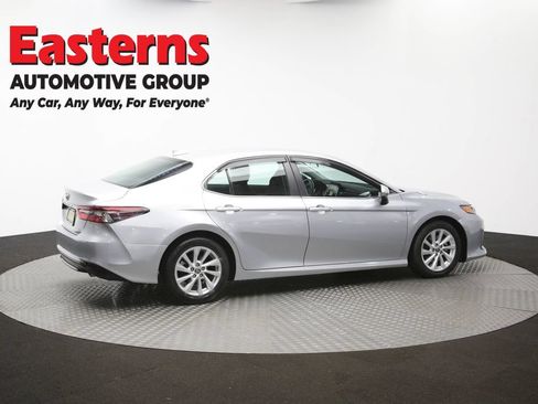 Used 2021 Toyota Camry LE FWD image 34
