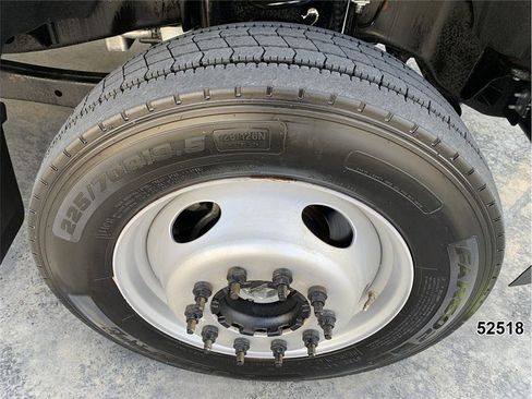 Used 2021 Ford F550 4x4 Regular Cab Super Duty image 19