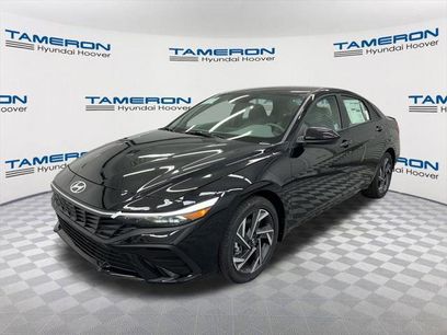 New 2025 Hyundai Elantra SEL w/ Cargo Package