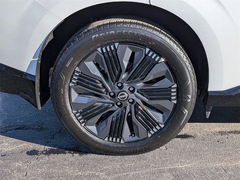 New 2026 Nissan Murano Platinum image 25