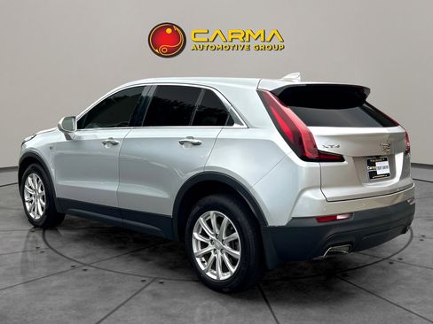 Used 2019 Cadillac XT4 Luxury image 3