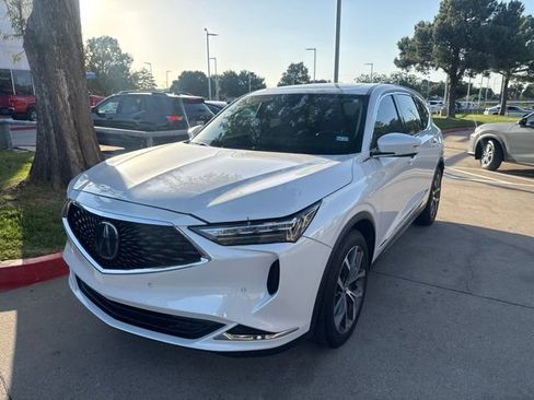 Used 2024 Acura MDX FWD w/ Technology Package image 2