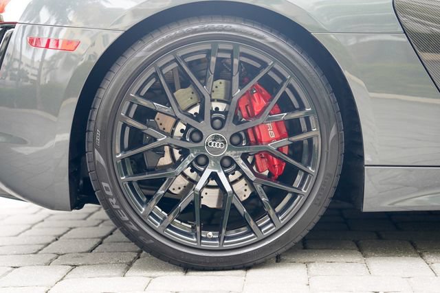 Used 2018 Audi R8 V10 AWD/4WD image 32
