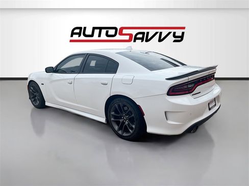 Used 2023 Dodge Charger Scat Pack w/ Navigation & Travel Group image 5