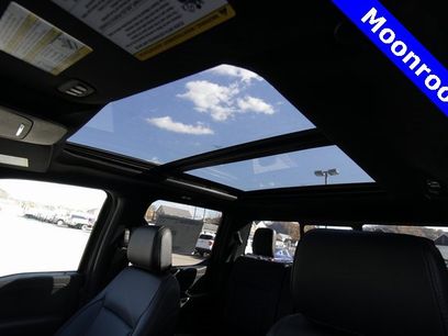 New 2025 Ford F150 Lariat w/ Equipment Group 501A Mid