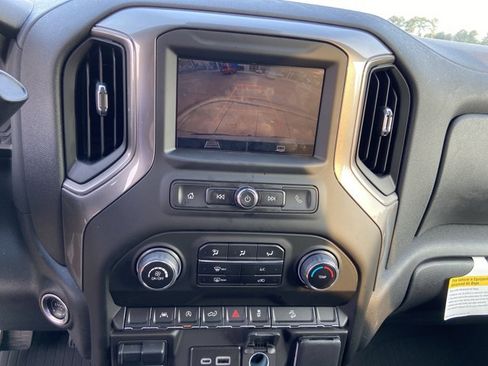 Used 2025 Chevrolet Silverado 1500 Custom Trail Boss AWD/4WD image 38
