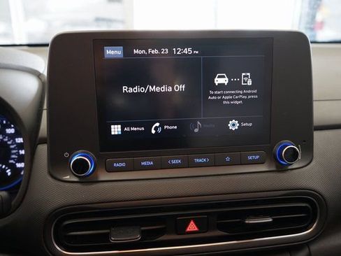 Used 2022 Hyundai Kona SE image 31