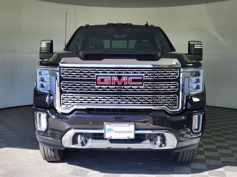 Used 2020 GMC Sierra 2500 Denali w/ Denali Ultimate Package image 2
