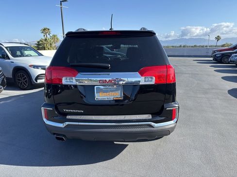 Used 2017 GMC Terrain SLT FWD image 6