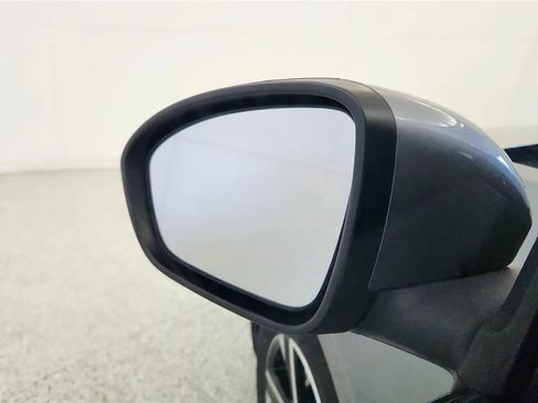 Used 2024 Nissan Sentra SV FWD image 23