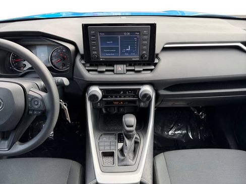Used 2020 Toyota RAV4 LE w/ All Weather Liner Package AWD/4WD image 13