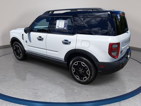 Used 2025 Ford Bronco Sport Outer Banks w/ Outer Banks Tech Package+ AWD/4WD image 7
