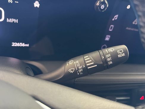 Used 2024 Buick Encore GX Sport Touring w/ Comfort Package image 40