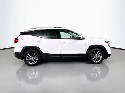 Used 2023 GMC Terrain SLT