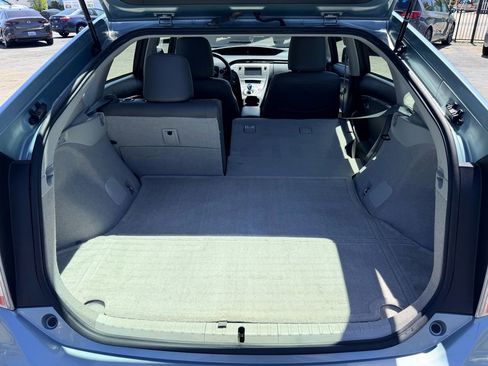 Used 2015 Toyota Prius Two FWD image 17
