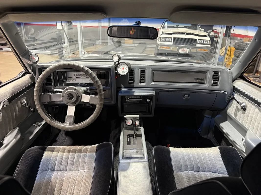 Used 1987 Buick Regal Coupe RWD image 14