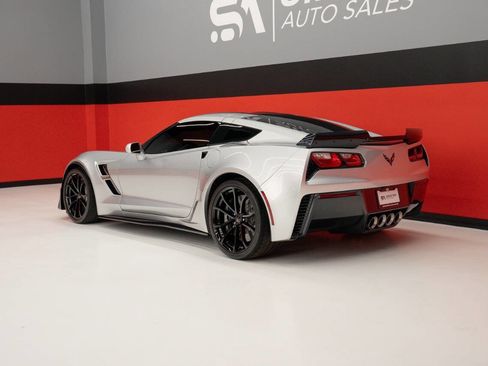 Used 2017 Chevrolet Corvette Grand Sport w/ Z07 Performance Package RWD image 25