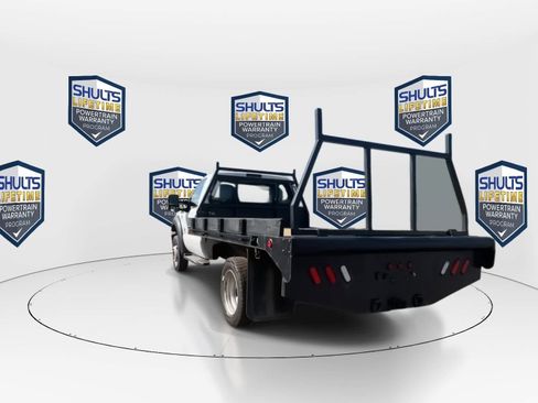 Used 2016 Ford F550 4x4 Regular Cab Super Duty image 7