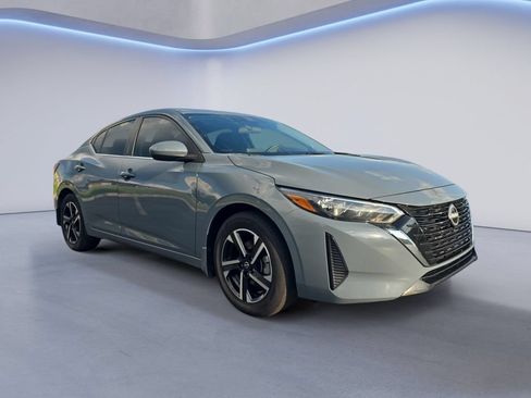 Used 2025 Nissan Sentra SV w/ All-Weather Package FWD image 8