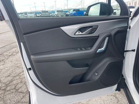 Used 2020 Chevrolet Blazer LT image 14