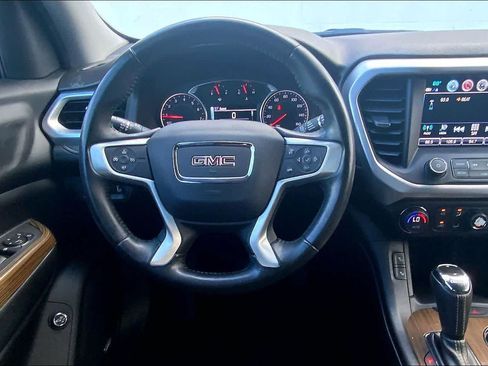 Used 2018 GMC Acadia SLE FWD image 14