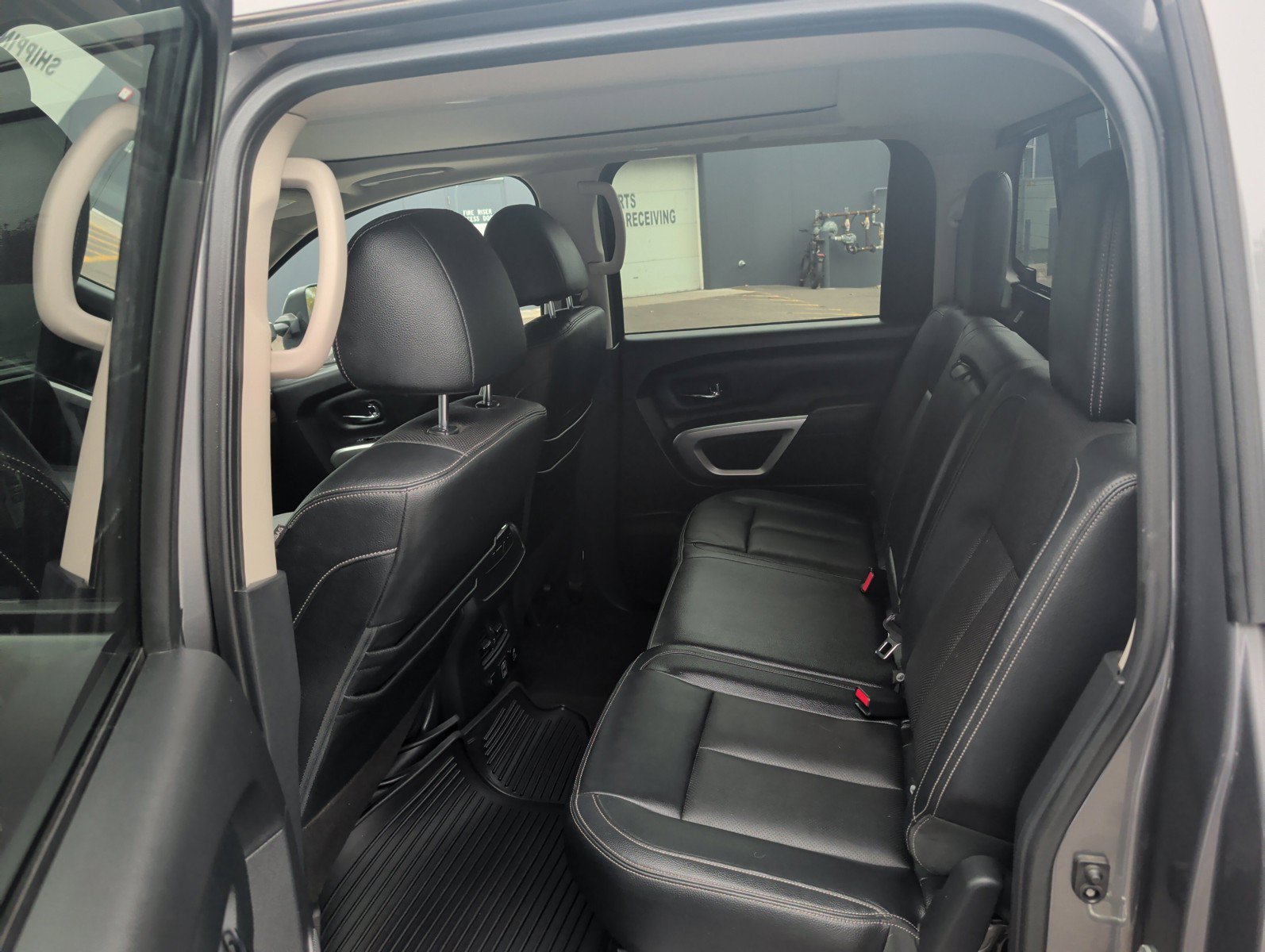 Certified 2020 Nissan Titan SL w/ Moonroof Package AWD/4WD image 11