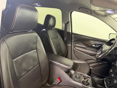 Used 2020 GMC Terrain SLT w/ Preferred Package FWD image 24