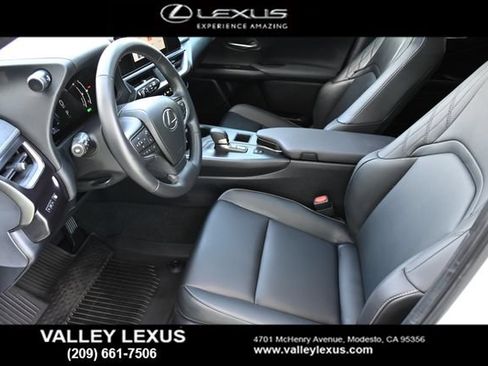 Certified 2025 Lexus UX 300h FWD w/ Accessory Package (Z2) image 14