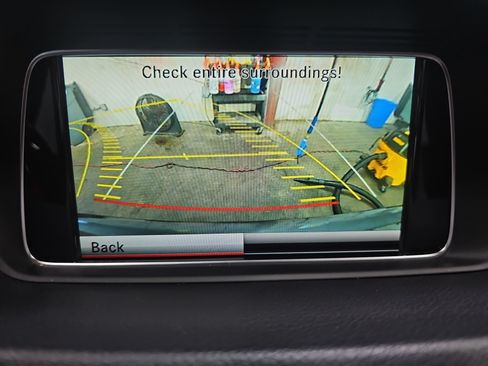 Used 2014 Mercedes-Benz E 350 Sedan image 25
