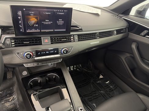 Used 2020 Audi A4 2.0T Premium w/ Convenience Package AWD/4WD image 6