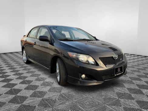 Used 2010 Toyota Corolla XRS w/ PWR Pkg FWD image 5