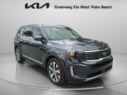 Used 2020 Kia Telluride S w/ S 8 Passenger Seating Package FWD image 1