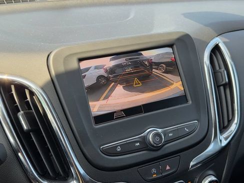 Certified 2024 Chevrolet Equinox LT FWD image 31