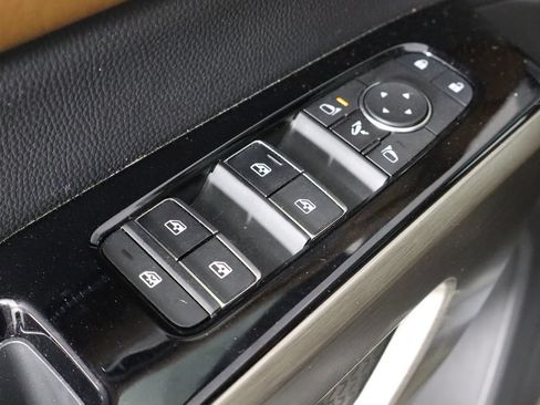 Used 2025 Nissan Pathfinder Platinum w/ Cargo Package AWD/4WD image 14