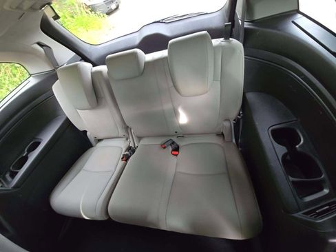 Used 2018 Honda Odyssey Touring image 12