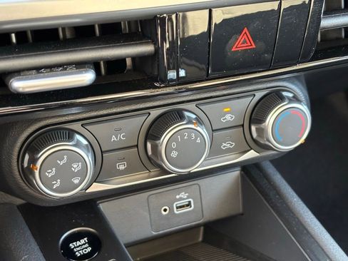 Certified 2025 Nissan Kicks S image 15