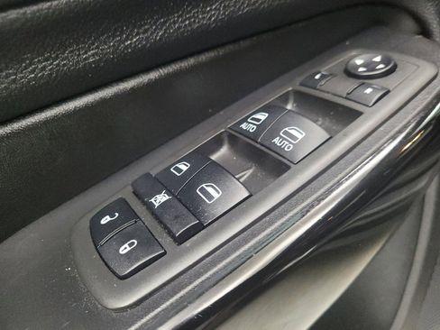 Used 2021 Jeep Cherokee Latitude Plus image 27