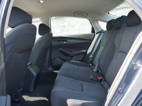Used 2023 Honda Accord LX image 14