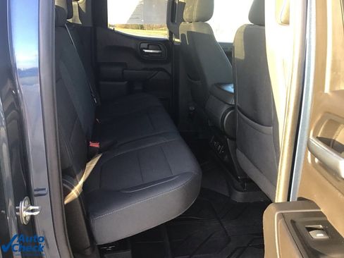 Used 2019 Chevrolet Silverado 1500 LT w/ All-Star Edition image 15